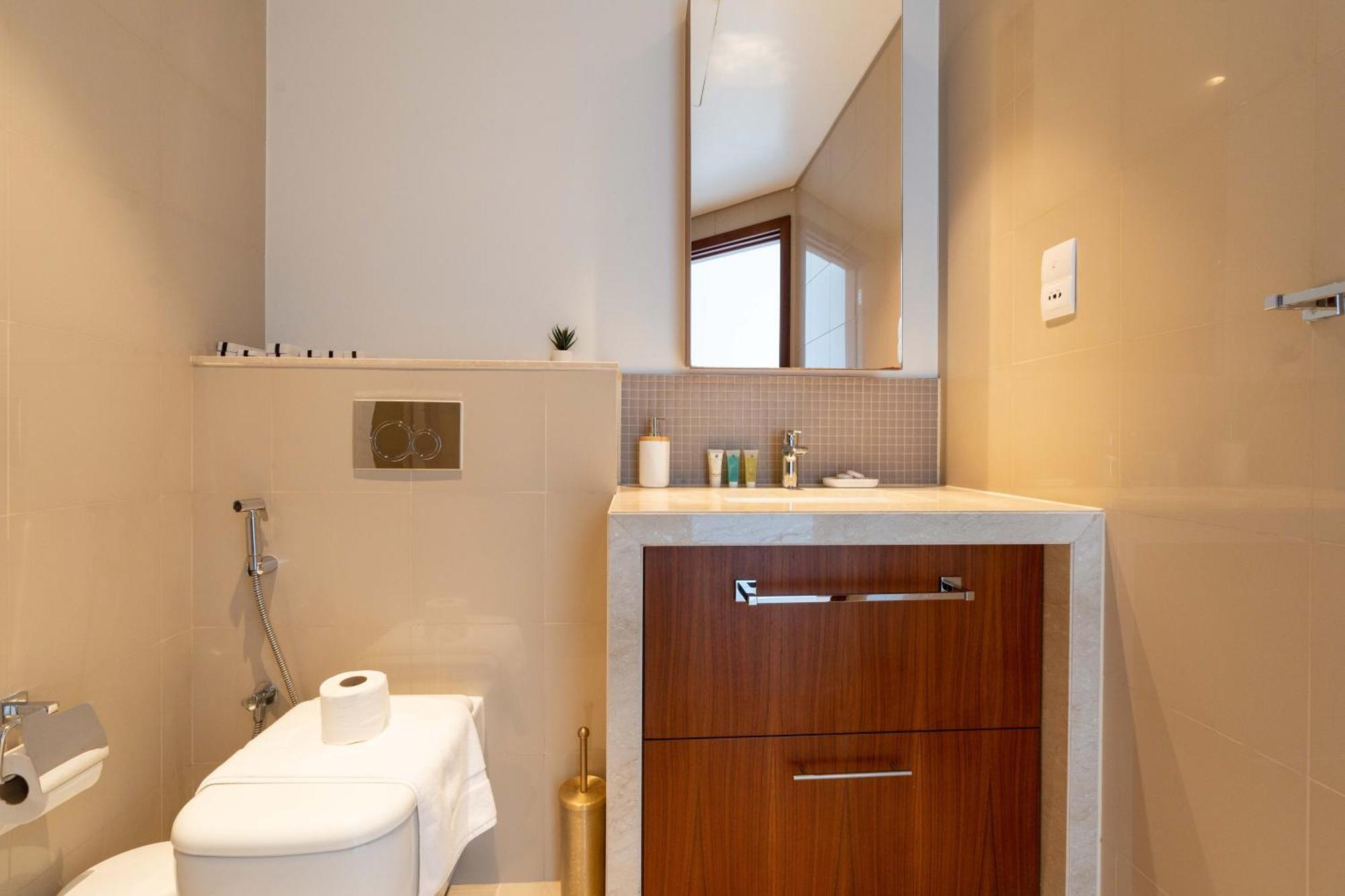 دبي Lux Apt-Burj View Opp. Dxb Mall المظهر الخارجي الصورة