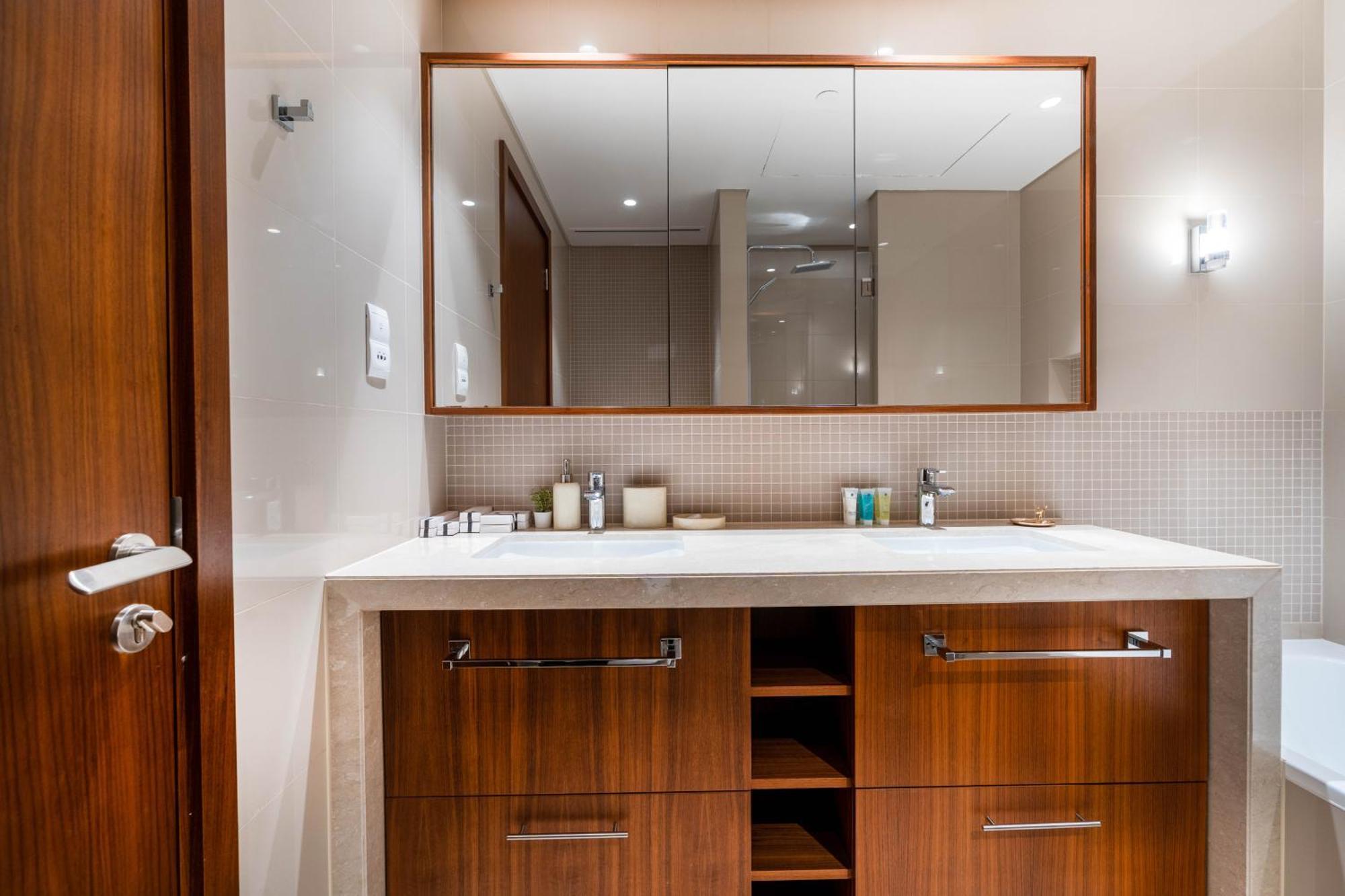 دبي Lux Apt-Burj View Opp. Dxb Mall المظهر الخارجي الصورة